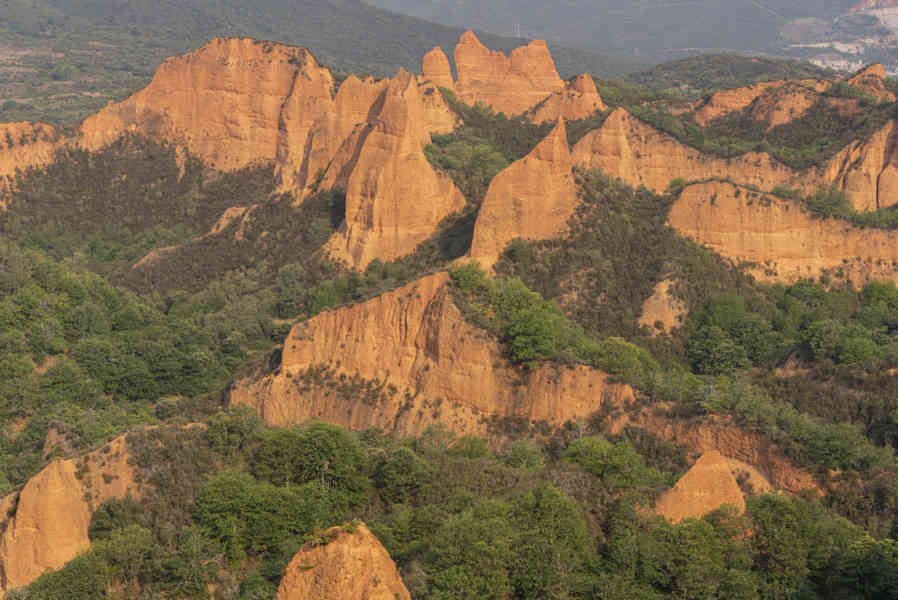 León 055 - las Médulas - monumento natural de las Médulas.jpg